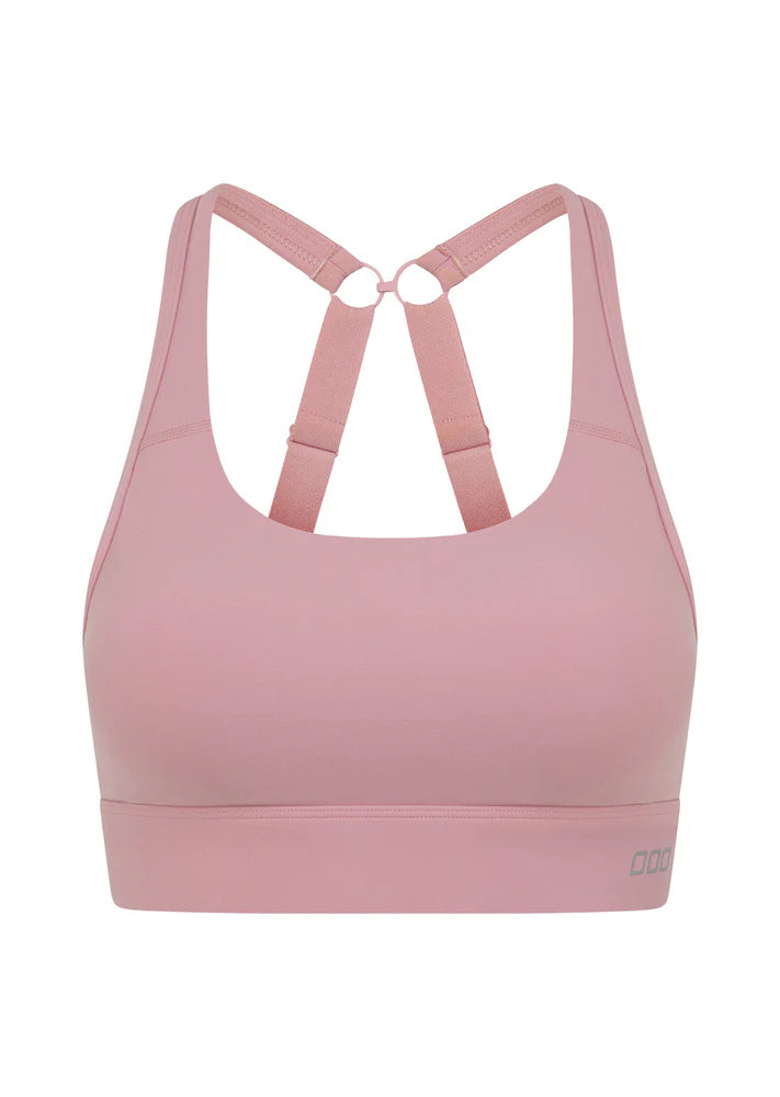 Designed for maximum support and comfort, The Amy Maximum Support Sports Bra is your perfect companion for every workout. From full coverage to adjustable straps and a secure clasp back.