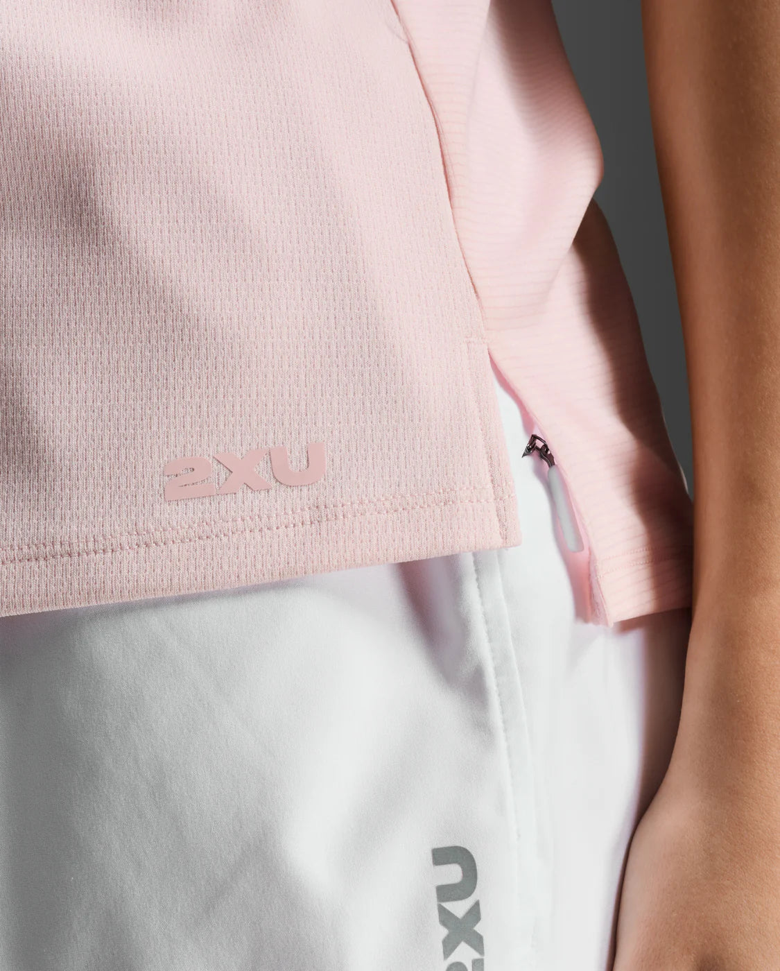 Aero Singlet - Pink Frost