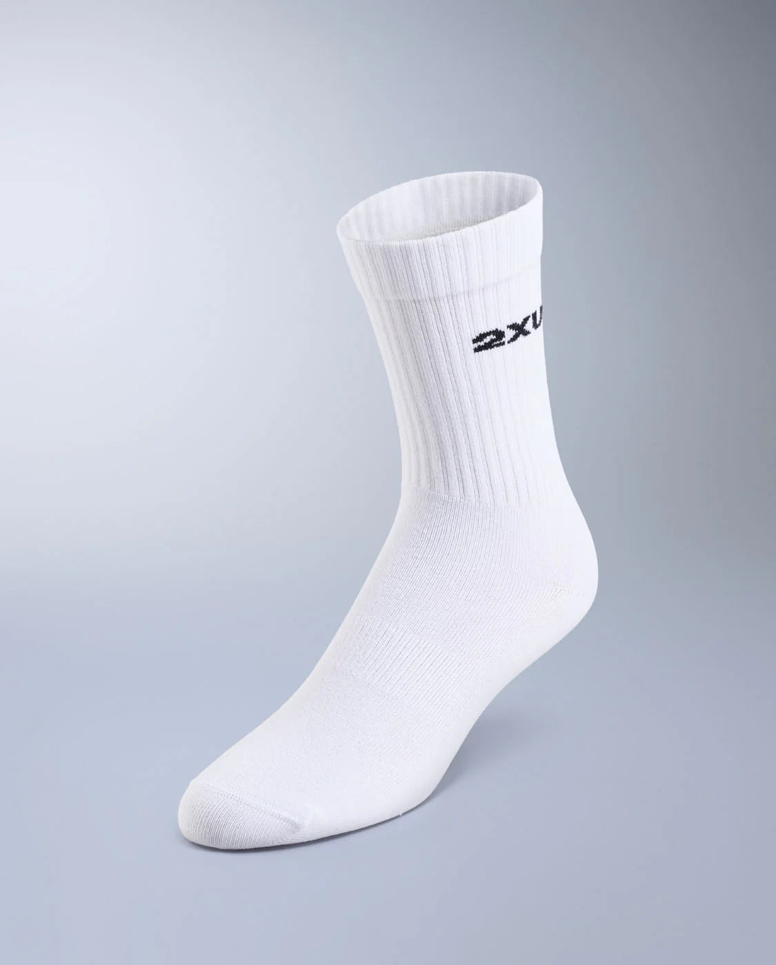 The Cotton Crew Socks 3 Pack feature cushioning under heel, forefoot and a snug, supportive arch band and leverage a cotton blend construction to bring natural breathability and comfort everyday.