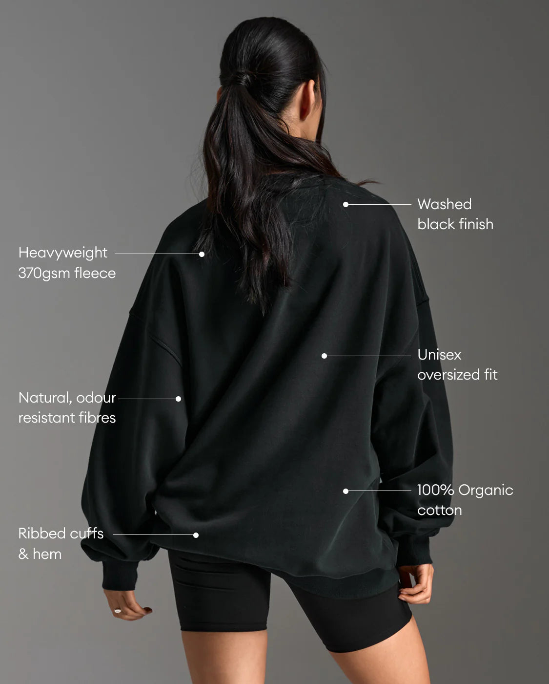 The EZ Oversized Organic Cotton Crew is designed to throw on and get moving, with heavyweight warmth and breathable comfort that keep up all day.
