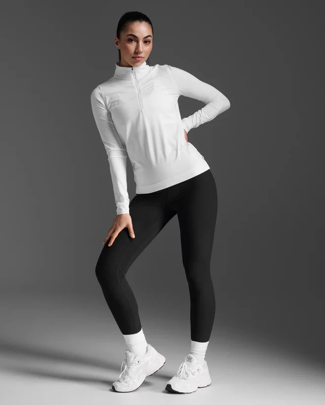 1. 1/2 zip long sleeve
2. 200gsm brushed soft jersey provides all day comfort
3. Sweat-wicking and quick to dry
4. 4-way stretch provides maximum freedom of movement
5. Zip design lets you adjust exposure to elements
6. This garment contains recycled yarns