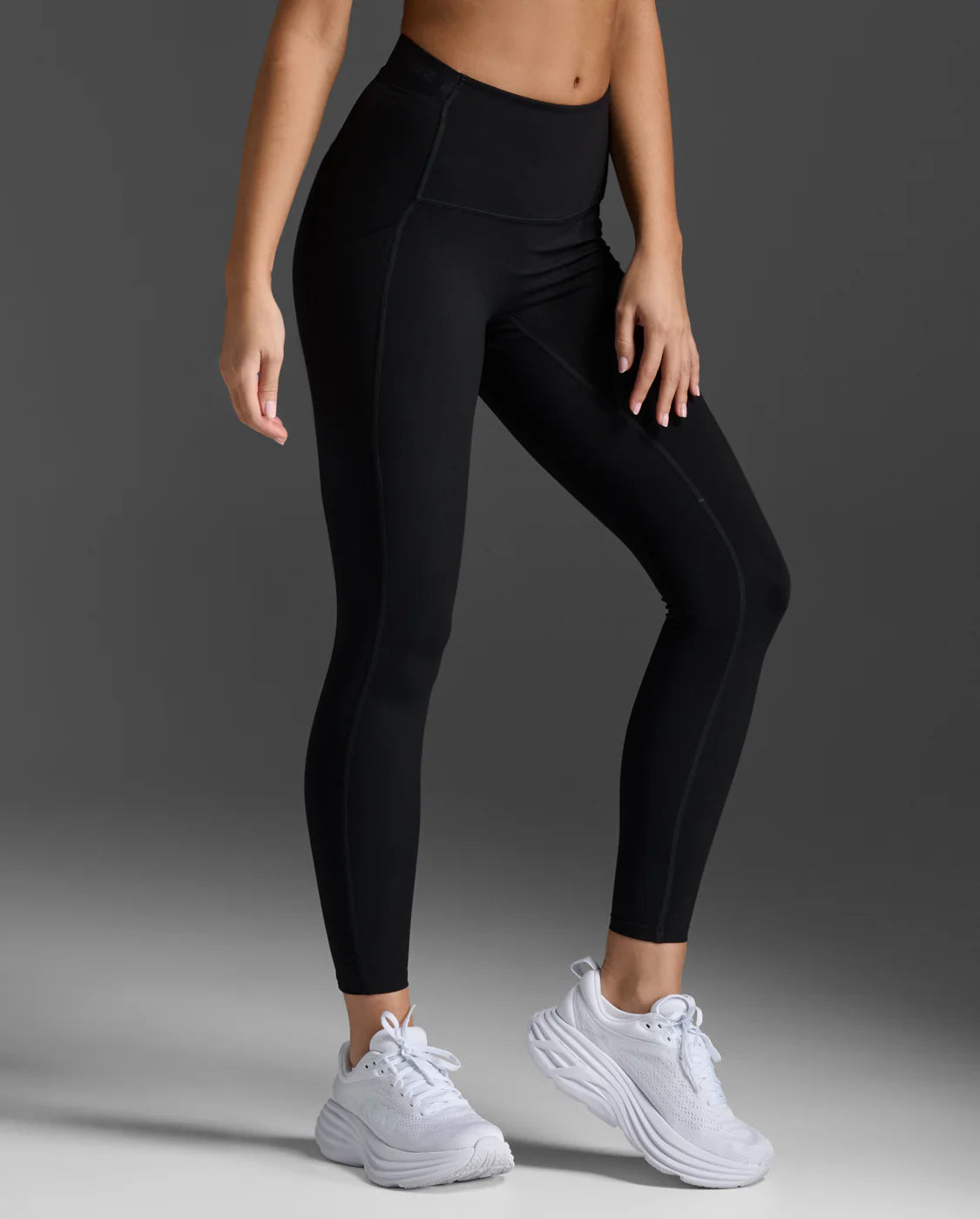 Featuring a luxe matte finish, soft touch and a seamless front panel to leave you feeling sculpted and smooth, the Form Stash Hi-Rise Compression Tights, have multiple pocketing options that will literally hold your whole life for a day on the move.
