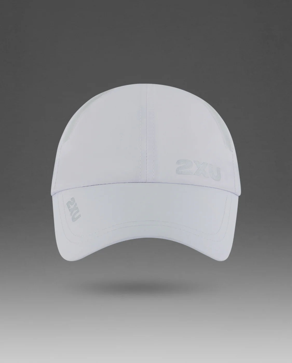 Constructed from a lightweight, fast-drying fabric, the 2XU Run Cap has you covered in all conditions.