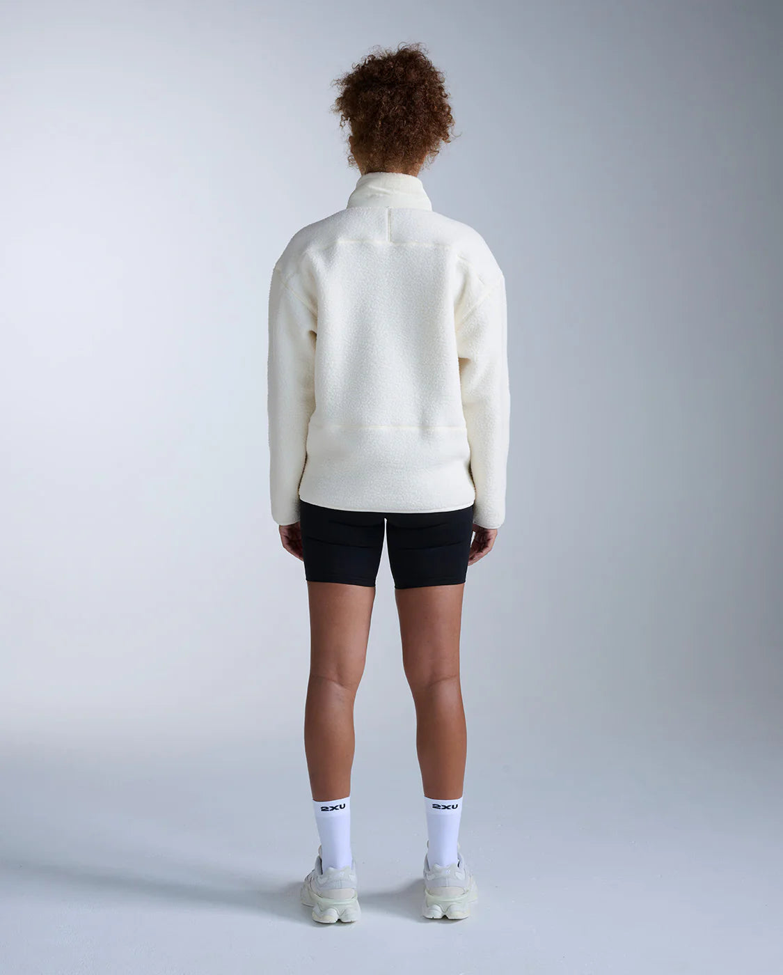 Suit up with this ultra soft Sherpa Fleece Full Zip Jacket, the recycled fleece with spliced woven panelling for movement, helps hold warm air in while letting moisture escape keeping you dry and comfortable during your daily adventures.