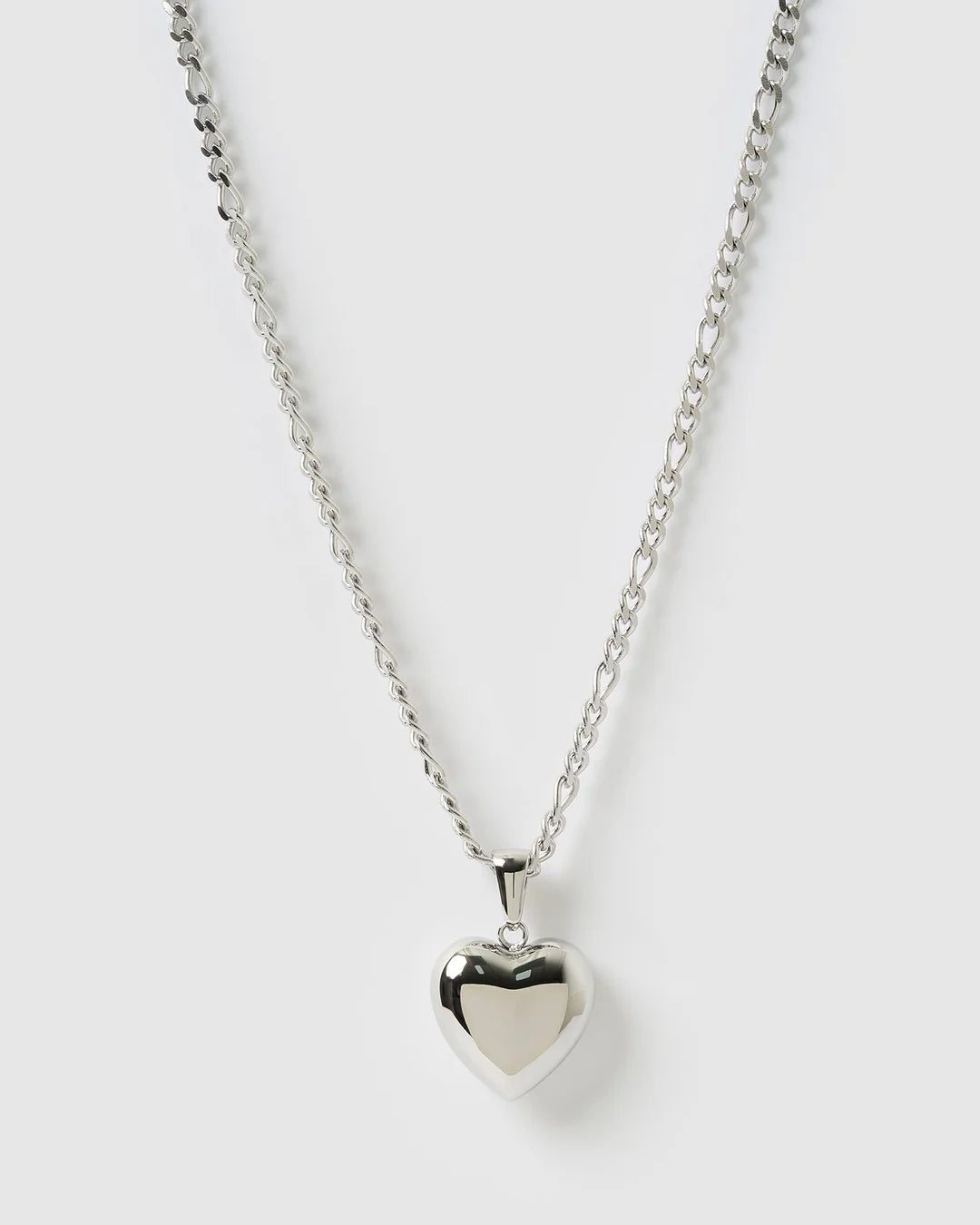 the Rose Necklace is love at first layer. Featuring a classic heart-shaped pendant with a modern, bubbly twist, it's the perfect piece for stacking or making a sweet statement on its own.
