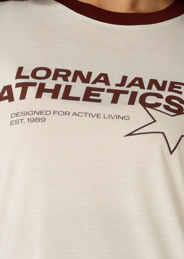 Versatile Wear Anywhere Classic Design
Neat Fit Silhouette - If you love our Lotus T-Shirt, You'll love this fit!
Exclusive Elevated Logo Print
Soft Touch Viscose Blend Fabric
Sporty Contrast Rib Crew Neckline