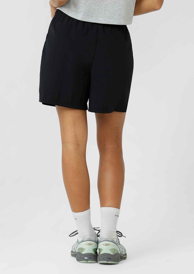Mid Rise Longer Line Silhouette, 12.5cm Inseam
Water Repellent Taslon Active Fabrication
Notched Side Seams for Unrestricted Movement
Elasticated Waistband with Drawcord Adjustability
3 Pocket Design to Stash your Essentials- 2x Press Stud Side Pockets with Second Zip Pocket Layer