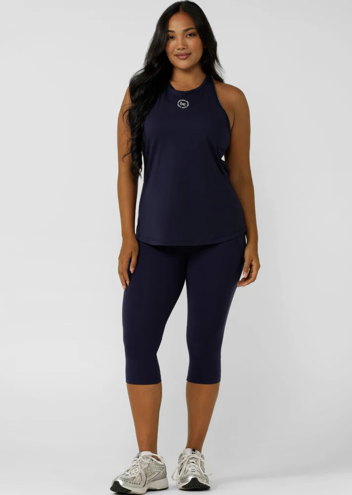 Active Core Stability™
Sweat wicking Nothing 2 See Here™ fabric for unmatched coverage
Side pockets to stash your essentials
No Inside Leg Seams for Friction Free Movement
Reflective Iconic Logo for Added Nighttime Visibility