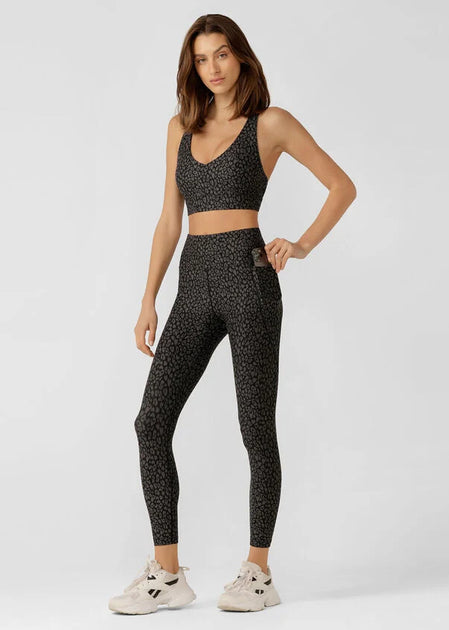 Amy Phone Pocket Ankle Biter Tech Leggings - Incognito Animal Print – Fit &  Folly