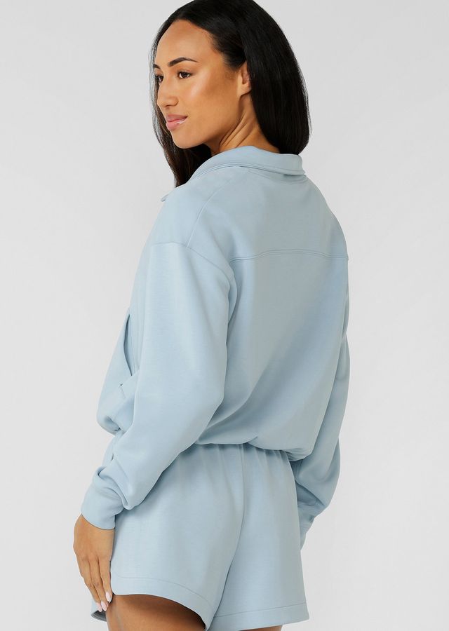Quarter Zip Front Closure
Unbelievably Soft Technical Spacer Fabrication
Relaxed Fit Mid-Length Silhouette
Kangaroo Front Pocket (with a Secret Internal Key Pocket) to Stash your Essentials
Iconic Logo Embroidery