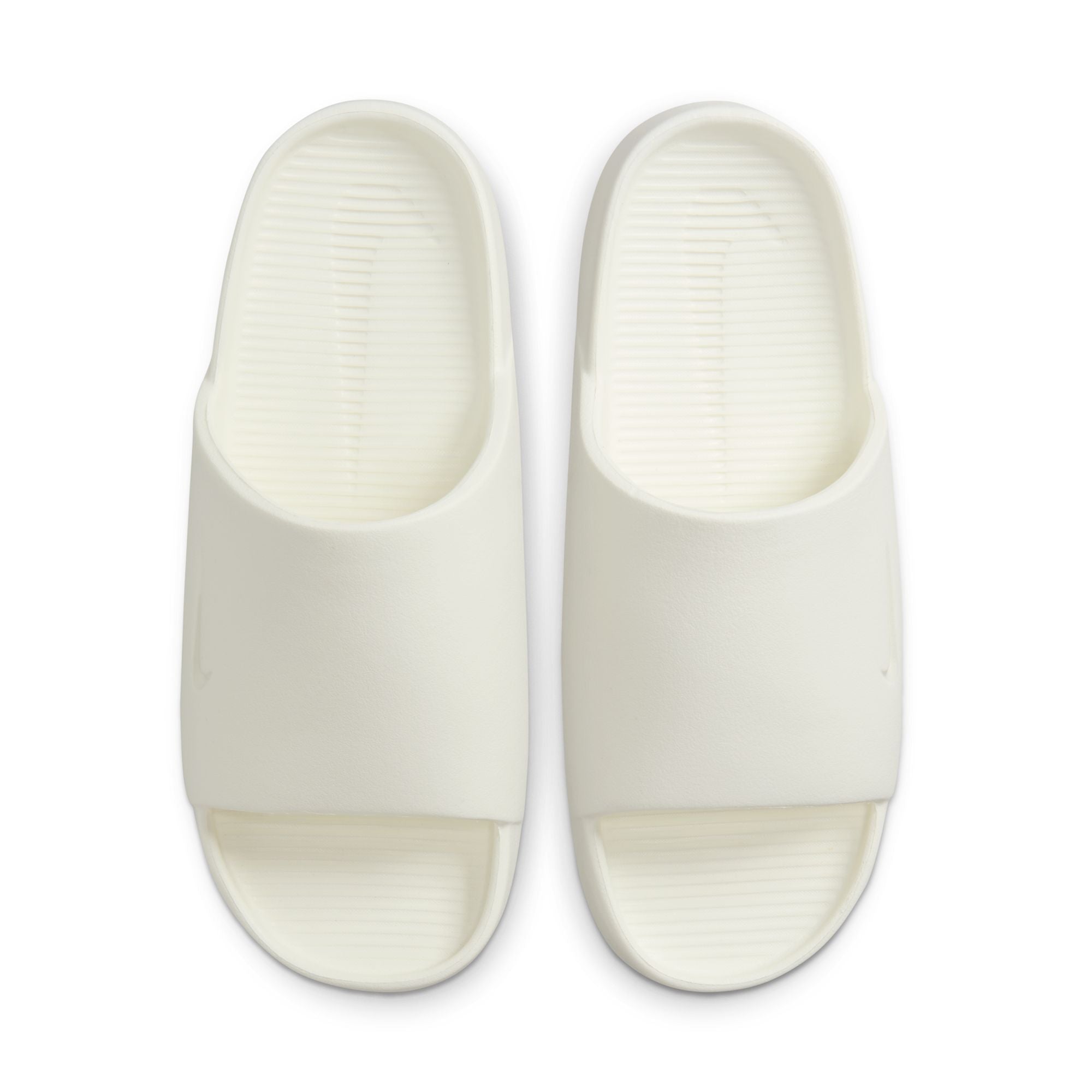 Made with soft yet supportive foam, the minimal design makes these slides easy to style with or without socks. And they’ve got a textured footbed to help keep your feet in place