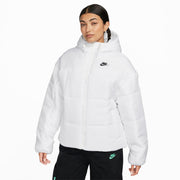 Women's Therma-FIT Loose Hooded Jacket Warm enough to keep you cozy but light enough to keep you on the go, this puffer is perfect for cold, busy days. Nike Therma-FIT technology helps manage your body’s natural heat to help keep you warm in cold-weather conditions. A water-repellent finish helps keep you dry in drizzly weather, while a loose fit allows you to bundle up in extra layers without feeling restricted. Finish it off with pockets and an adjustable hood and you're good to go!