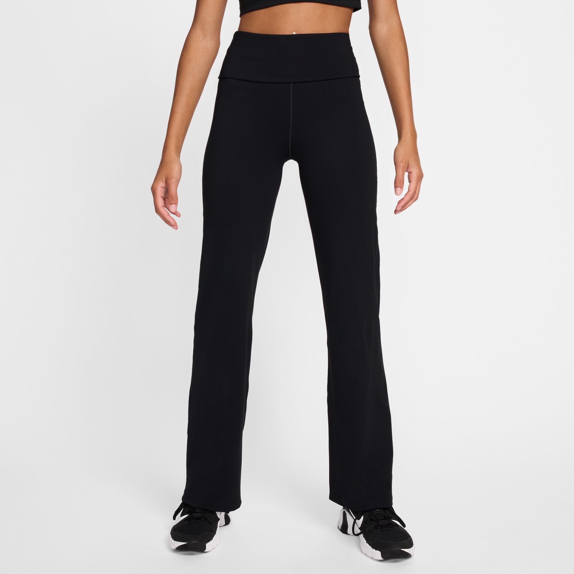These bootcut pants are the Ones that are ready for whatever you are. Their midweight, peachy-soft fabric stretches with your every move and dries quickly. Plus, a fold-over waistband gives you styling options.