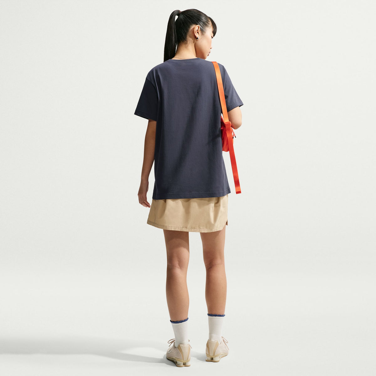Keep it classic. This extra roomy tee is made with midweight, washed cotton that's soft and slightly structured.