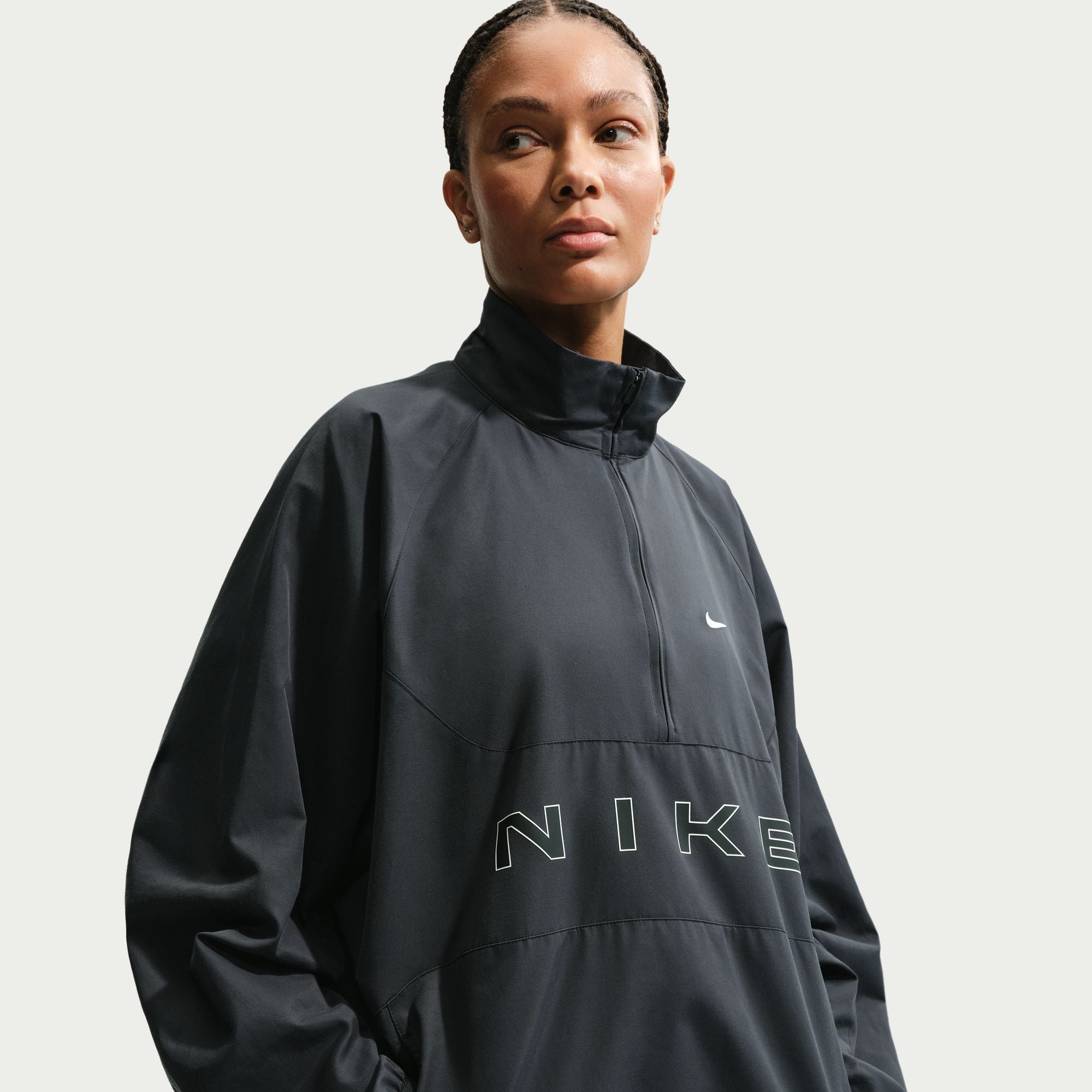 Take the bold and blazing look of the field to the streets. This jacket levels up your look with a voluminous fit, polished trims and a sport-inspired design.