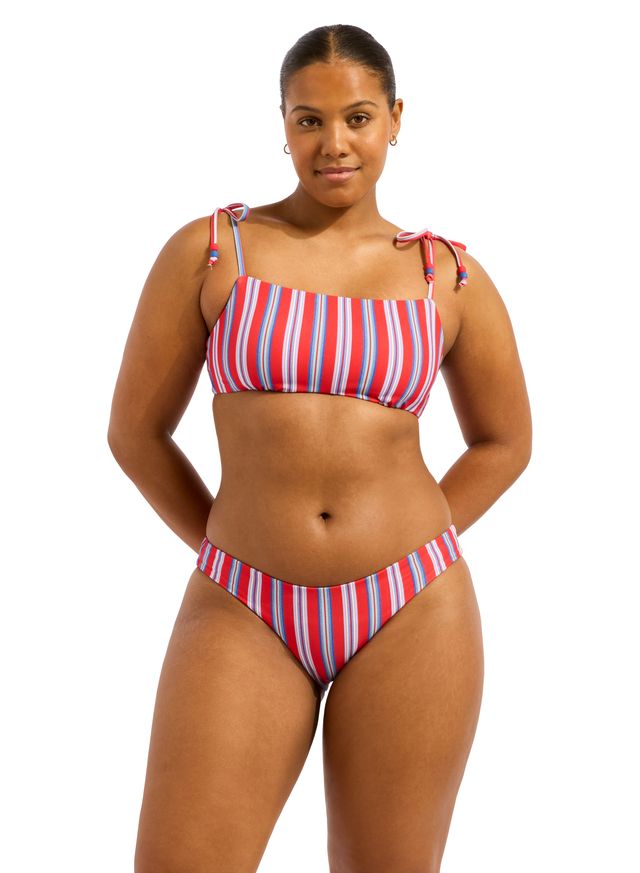 Low Rise Pant
Regular Pant Coverage
Soft Edges For Comfort