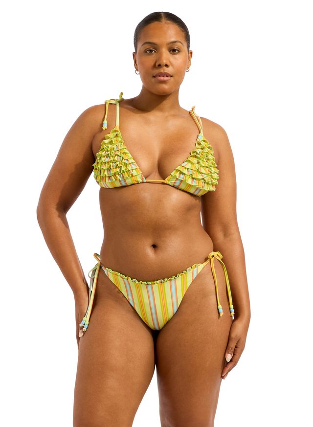 Tie Sides For Fit Versatility
Minimal Coverage Pant
Resin Look Trim Detail To Elevate Design
Frill Detail