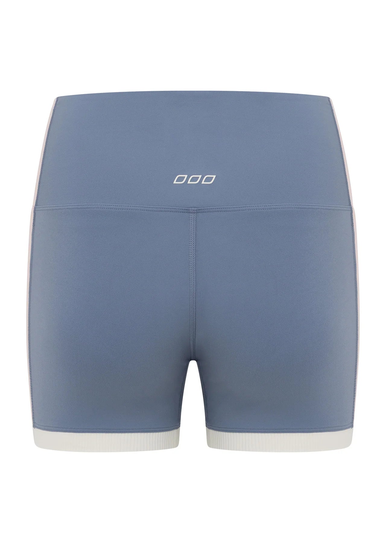 Form Flattering High Rise Waistband
Retro Sport Inspired Contrast Panelling
No Dig Hem Bands for Added Comfort
Side Pockets to Stash your Essentials