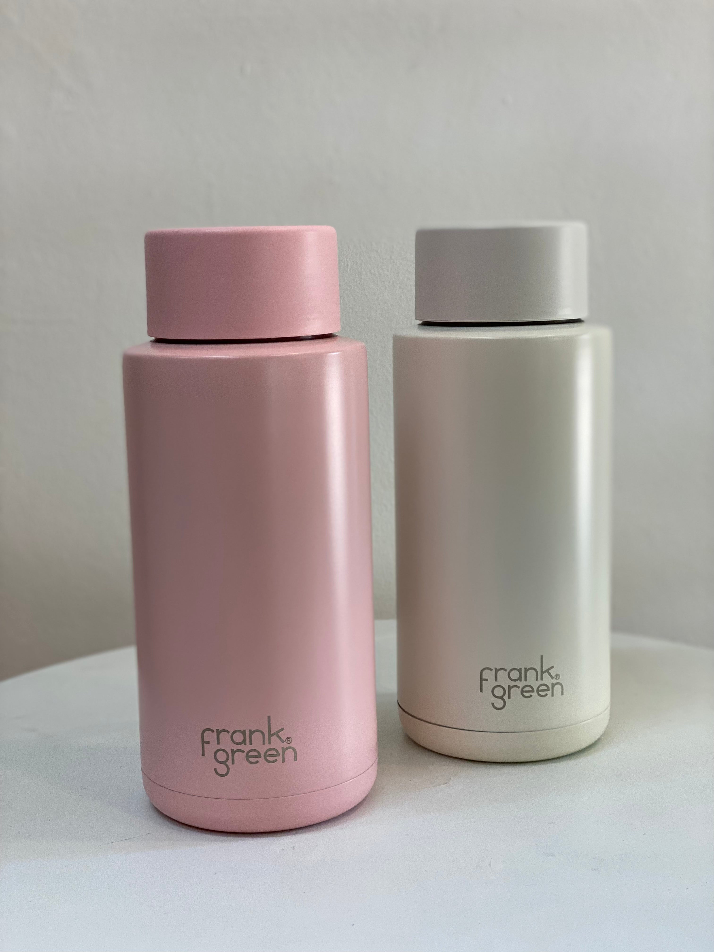 this is the ultimate reusable bottle experience. it looks beautiful, maintains the liquid temperature you desire for hours and tastes the way you intended (no nasty metallic flavour here). plus you can be confident knowing it won’t spill in your bag when you’re on the go. large: 34oz / 1,000ml