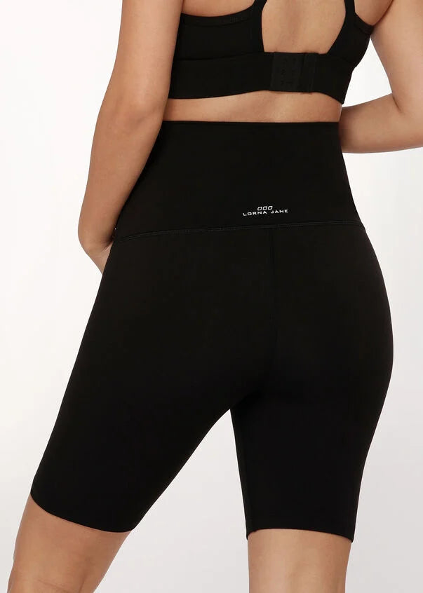 Soft Fold Waistband Gusset Fabric: Nothing 2 See Here™ Moisture Wicking + Breathable Shrink + Fade Resistant 4 Way Stretch Lightweight + Soft Feel 71% Polyester / 29% Elastane
