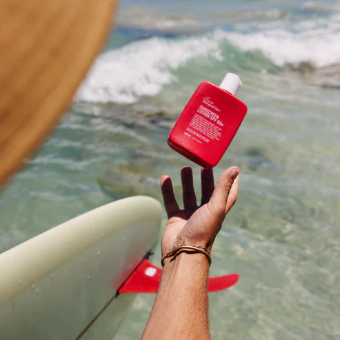 Signature Sunscreen SPF 50+ formula. Keeping your skin covered while you chase your adventures. Broad spectrum, non-greasy, and up to 4 hours water resistant to give you maximum coverage. Protect your skin every day and live the life you love! Suitable for all over, everyday use.