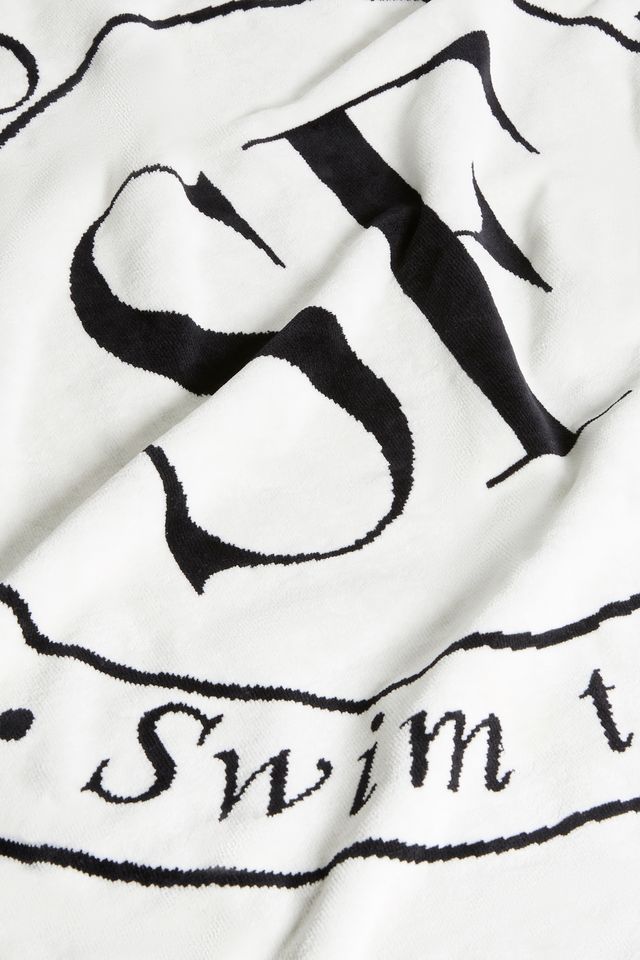 Dimensions 160cm x 86cm
Plush Cotton Velour
Fabric: 100% Cotton