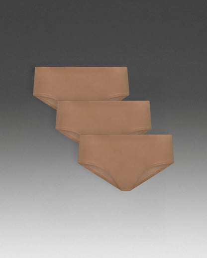 Made to be unseen, The Invisible Hipster Briefs sit smooth and never give away what’s underneath, with no riding up, digging in, or visible lines showing.