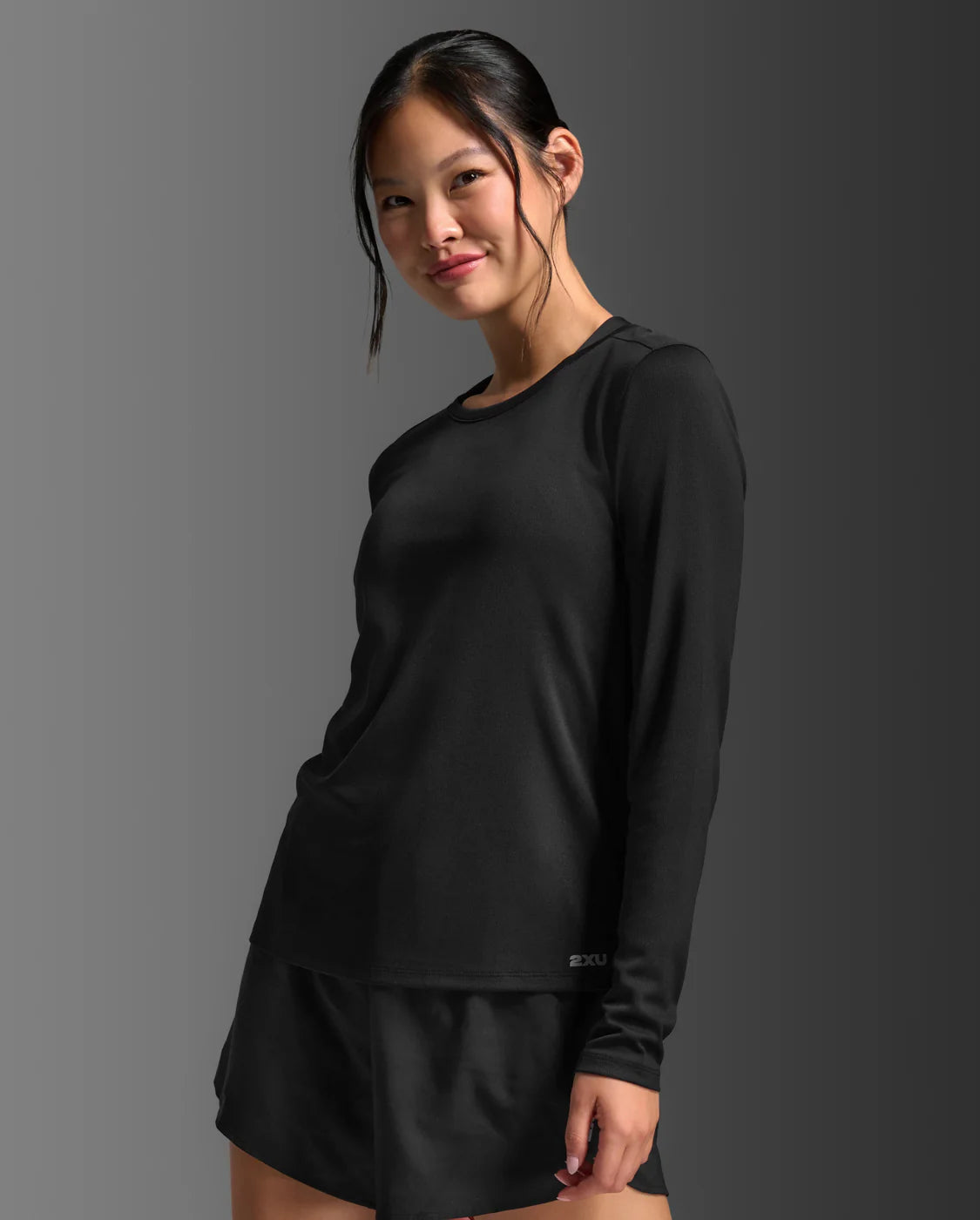 Combining a double-knit sweat-wicking body and a lightweight breathable mesh back, the Aero Mesh Long Sleeve keeps you fresh and cool so you can perform in comfort.