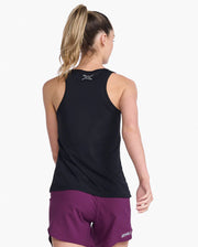 With X-VENT fabric technology, the Aero Singlet combines a double-knit sweat-wicking body and lightweight breathable mesh back to keep you dry and cool so you can perform in comfort.