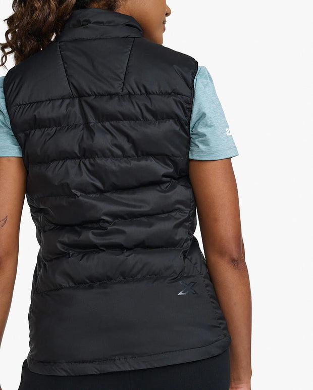 Built with a lightweight water-resistant ripstop shell and low-profile 3M Thinsulate Recycled Featherless Insulation, the Commute Packable Insulation Vest offers just the right amount of warmth and loft for everyday layering.