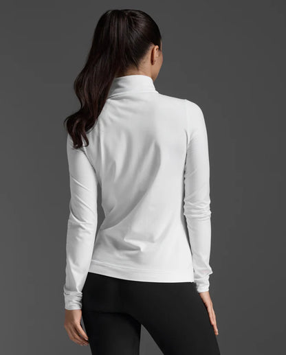 1. 1/2 zip long sleeve
2. 200gsm brushed soft jersey provides all day comfort
3. Sweat-wicking and quick to dry
4. 4-way stretch provides maximum freedom of movement
5. Zip design lets you adjust exposure to elements
6. This garment contains recycled yarns