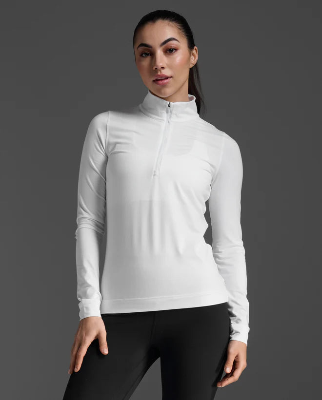 1. 1/2 zip long sleeve
2. 200gsm brushed soft jersey provides all day comfort
3. Sweat-wicking and quick to dry
4. 4-way stretch provides maximum freedom of movement
5. Zip design lets you adjust exposure to elements
6. This garment contains recycled yarns