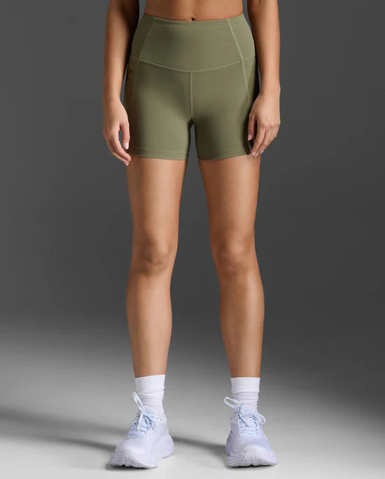 You won't find anything softer in our range, the Form Soft Touch Hi-Rise Compression Shorts offers fewer pockets and minimal tonal logo detailing for a streamlined figure flattering silhouette.