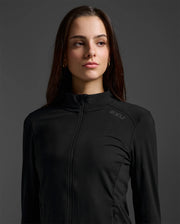 A lightweight, form fitting mid-layer, the Form Soft Touch Jacket is perfect for a quick workout outdoors or a day on the move.