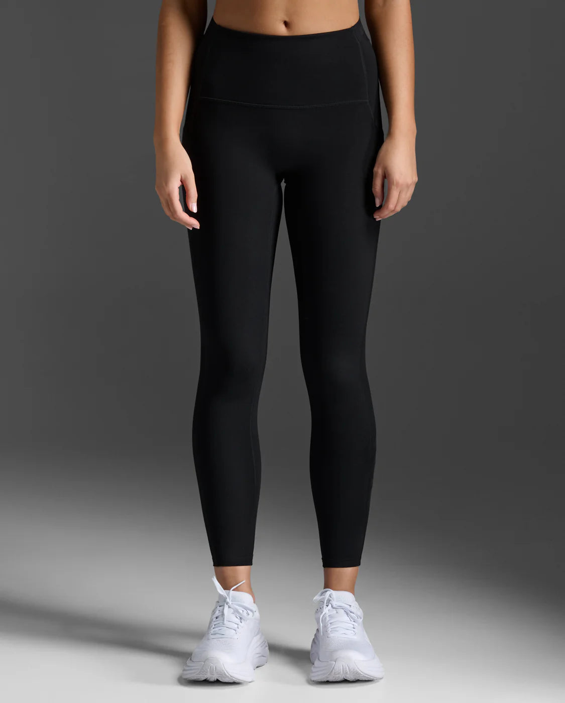 Featuring a luxe matte finish, soft touch and a seamless front panel to leave you feeling sculpted and smooth, the Form Stash Hi-Rise Compression Tights, have multiple pocketing options that will literally hold your whole life for a day on the move.