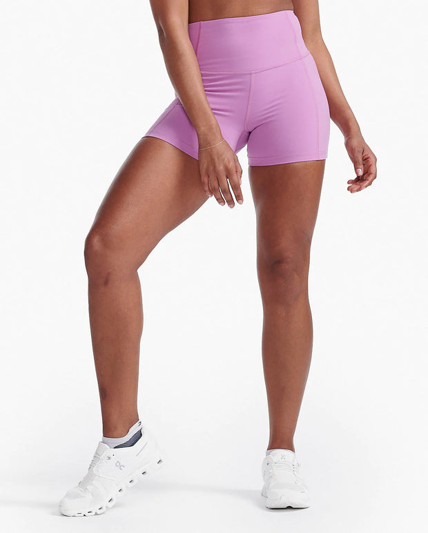 Form Hi-Rise Compression Shorts You won't find anything softer in the 2XU range than the Form Hi-Rise Compression Shorts, offering full-coverage in all the right places for a sculpted flattering silhouette.
