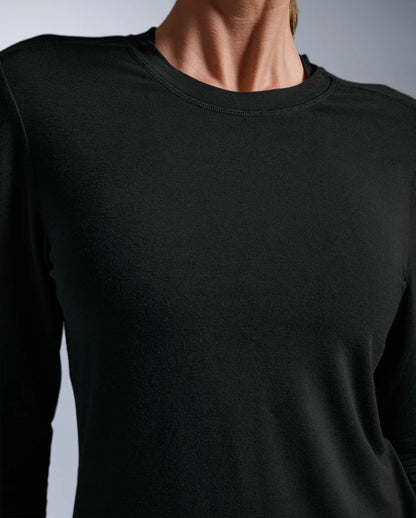 Naturally soft bamboo–wool blend
Lightweight, flexible density
Insulates even when damp
Flatlock seams for reduced chafing
Versatile base layer or standalone wear
