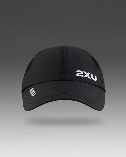 Constructed from a lightweight, fast-drying fabric, the 2XU Run Cap has you covered in all conditions.
