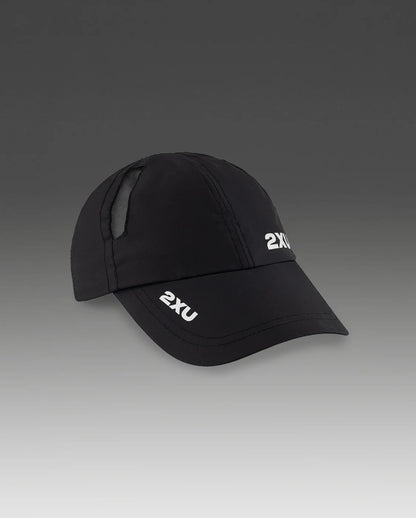 Constructed from a lightweight, fast-drying fabric, the 2XU Run Cap has you covered in all conditions.
