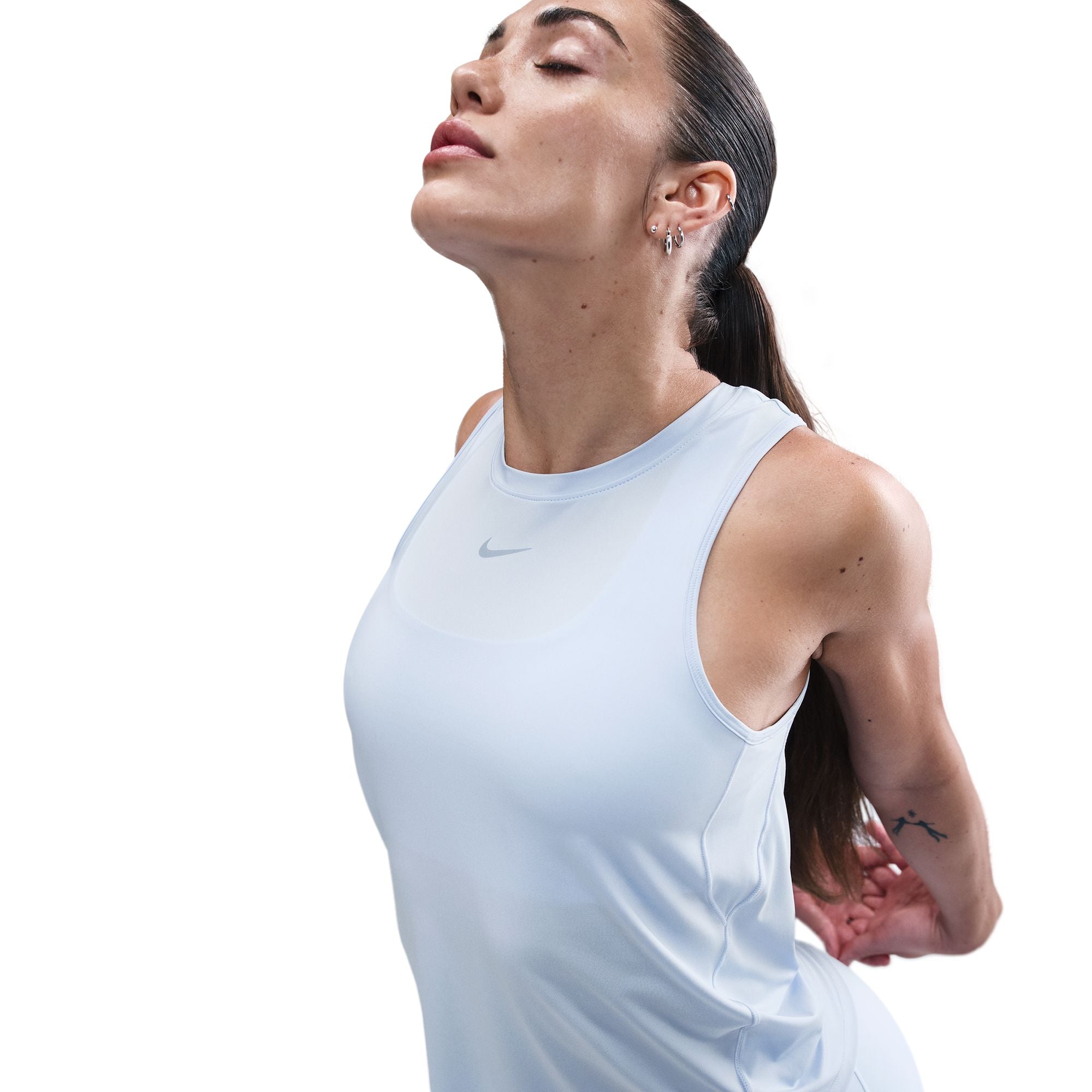 Nike One Classic tank top is ready for whatever you are. Lightweight, silky-smooth fabric dries quickly and works for wherever your day takes you. A timeless, easy-fitting style and sweat-wicking tech help you feel confident, comfortable and dry