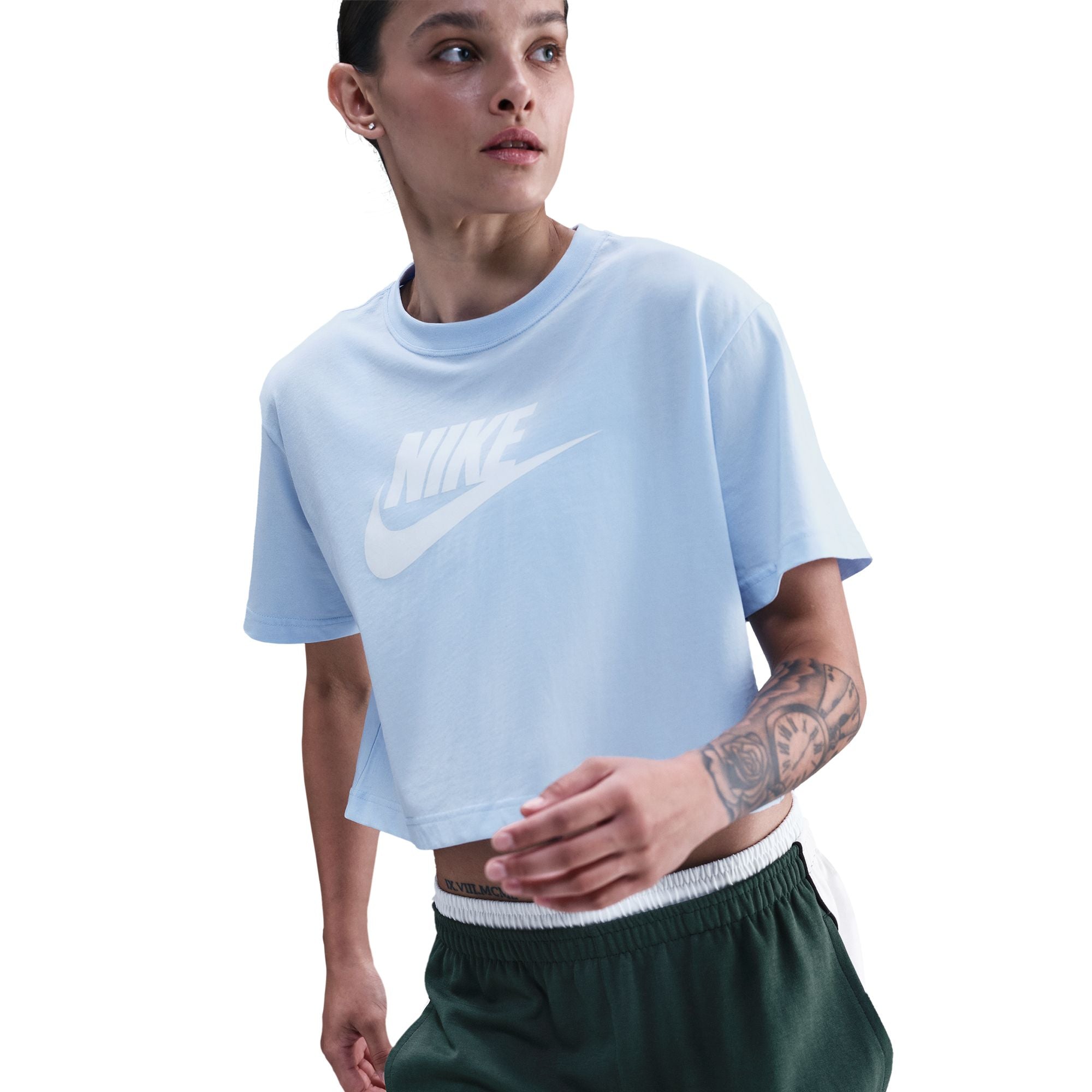 The Nike Sportswear Essential T-Shirt sets you up with soft cotton jersey and a cropped hem.