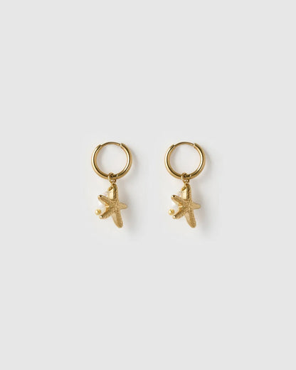 These cute starfish charms are elevated with gorgeous freshwater pearls, for a look that will take you from beach to bar.