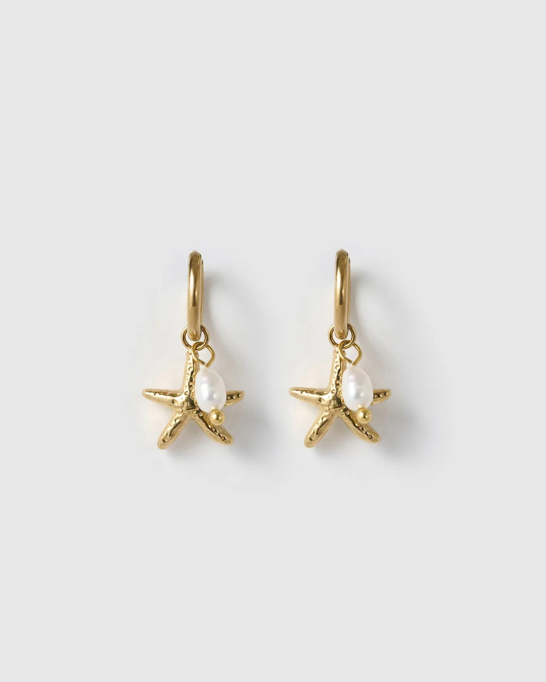 These cute starfish charms are elevated with gorgeous freshwater pearls, for a look that will take you from beach to bar.