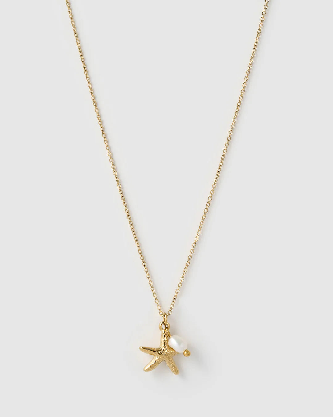 the gorgeous Laguna Necklace, with a cute starfish charm complimented by a stunning freshwater pearl. This pendant is perfect for layering with your favourite staple chain necklaces to create the perfect stack