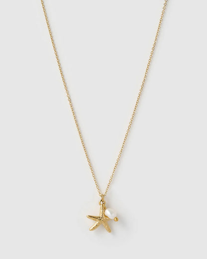 the gorgeous Laguna Necklace, with a cute starfish charm complimented by a stunning freshwater pearl. This pendant is perfect for layering with your favourite staple chain necklaces to create the perfect stack