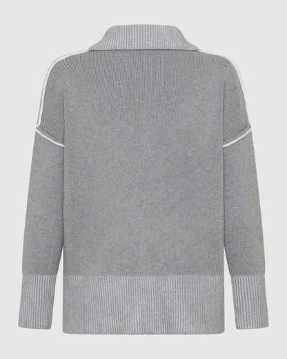 Rug up in style with the Montreal Knit, a chic layer made to keep you toasty all winter long. Crafted from 100% cotton, this oversized quarter-zip features cool contrast detailing.