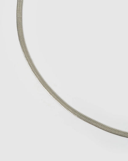 Sophisticated snake chain stacking made simple with the Sylvia Necklace. Complimenting any and every look, Sylvia is a staple in anyone's wardrobe, pairing perfectly with all your other favourite styles.