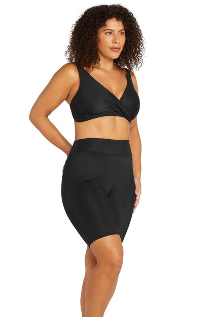 High Waist Active Pant - This curvy active bike pant is a specalised high waist pant. This high waist bike pant as a wide waist band for the tummy ultimate support