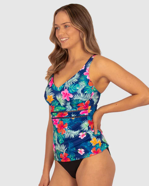 Baku's Maui D-E Cup Underwire Singlet Top features a V-neckline. It has hidden underwire, boning and tummy ruching for added support. It has lycra cup support and adjustable straps.