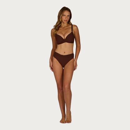 Wrap detail for a flattering, feminine silhouette
Tummy control panel for a smooth, sculpted fit
Full coverage for comfortable, confident wear